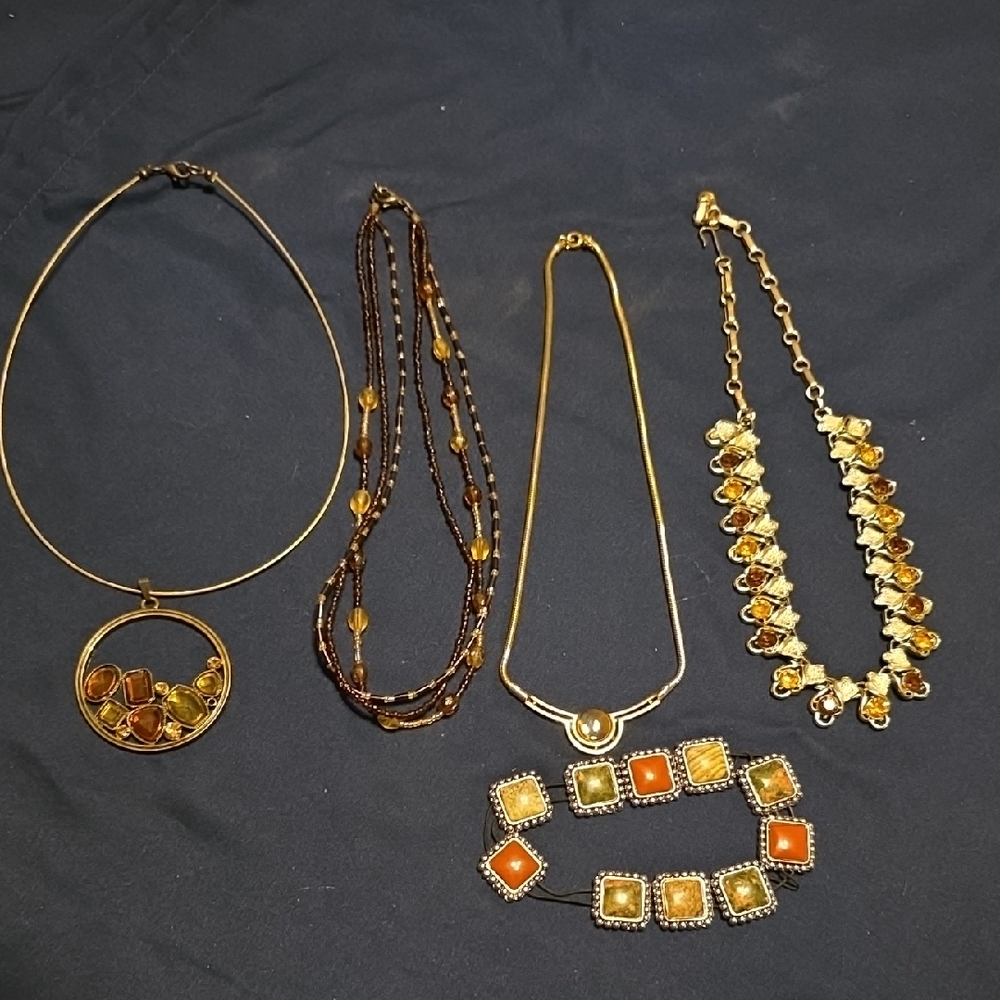 Source Unknown Gold and Amber Necklace Collection